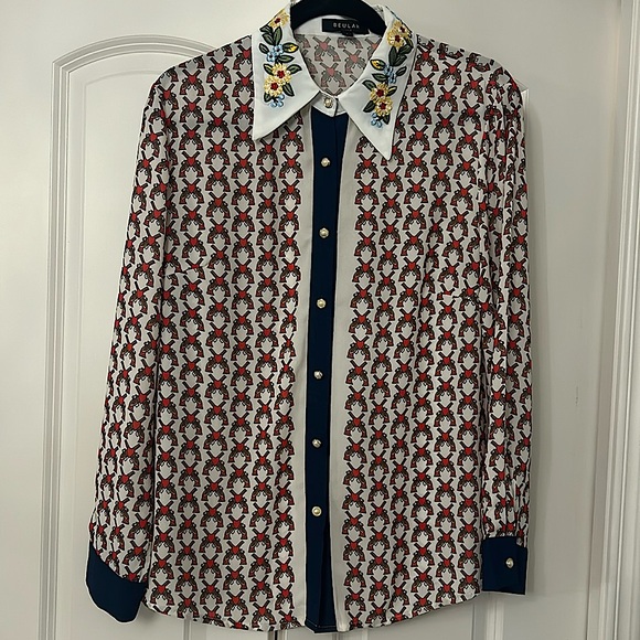 Blouse, size L - Picture 1 of 1